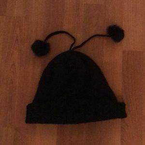 Black cashmere/wool hat